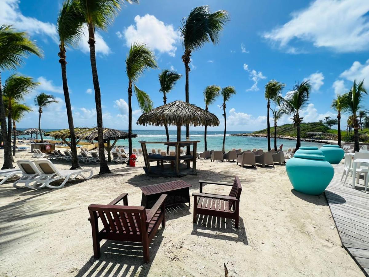 Appartement Arc En Ciel 3 Pieces Avec Acces Piscine Et Plage Saint-Francois  Bagian luar foto