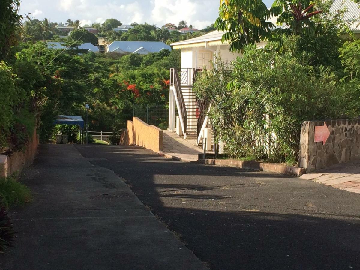 Appartement Arc En Ciel 3 Pieces Avec Acces Piscine Et Plage Saint-Francois  Bagian luar foto