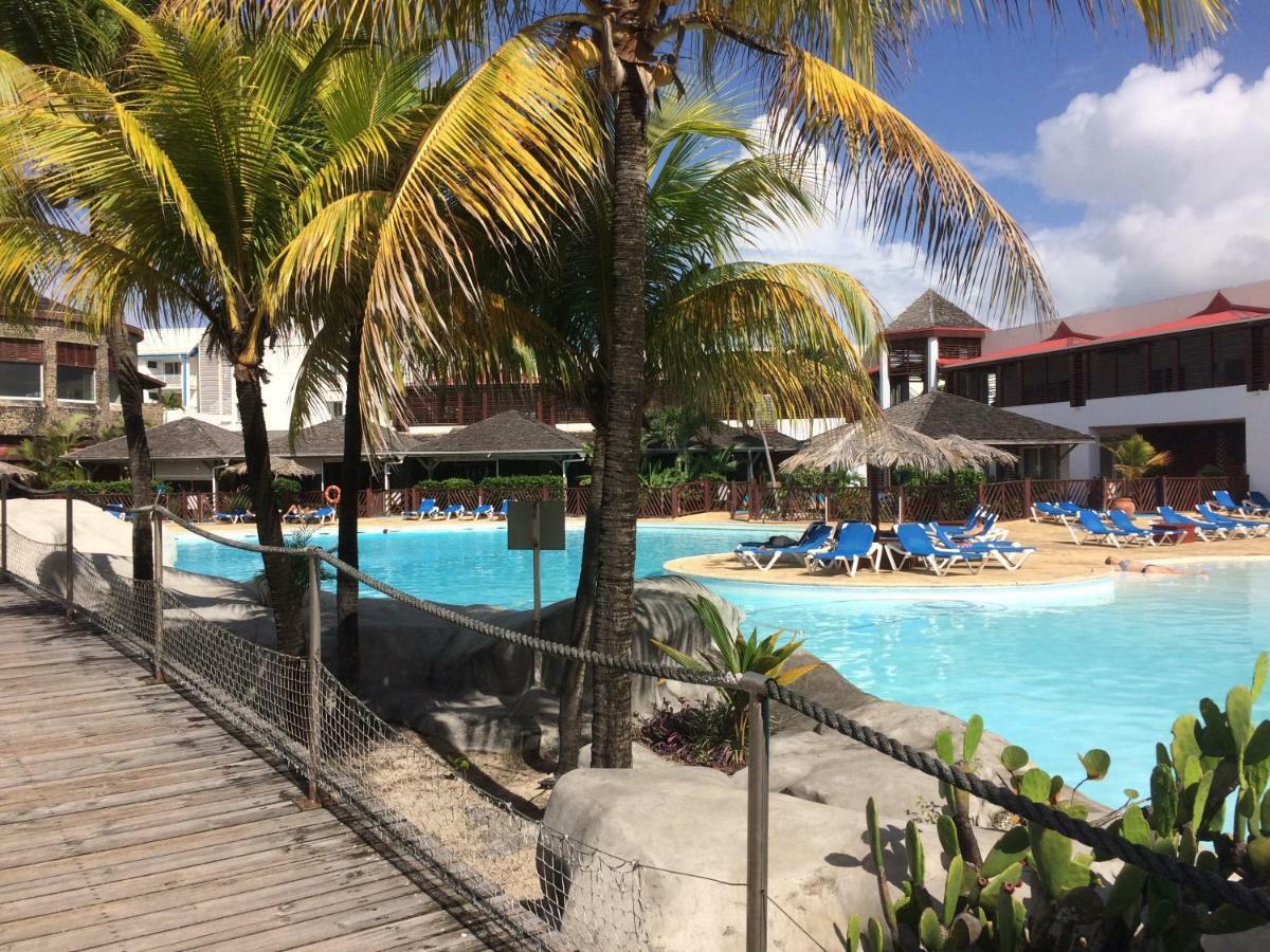 Appartement Arc En Ciel 3 Pieces Avec Acces Piscine Et Plage Saint-Francois  Bagian luar foto