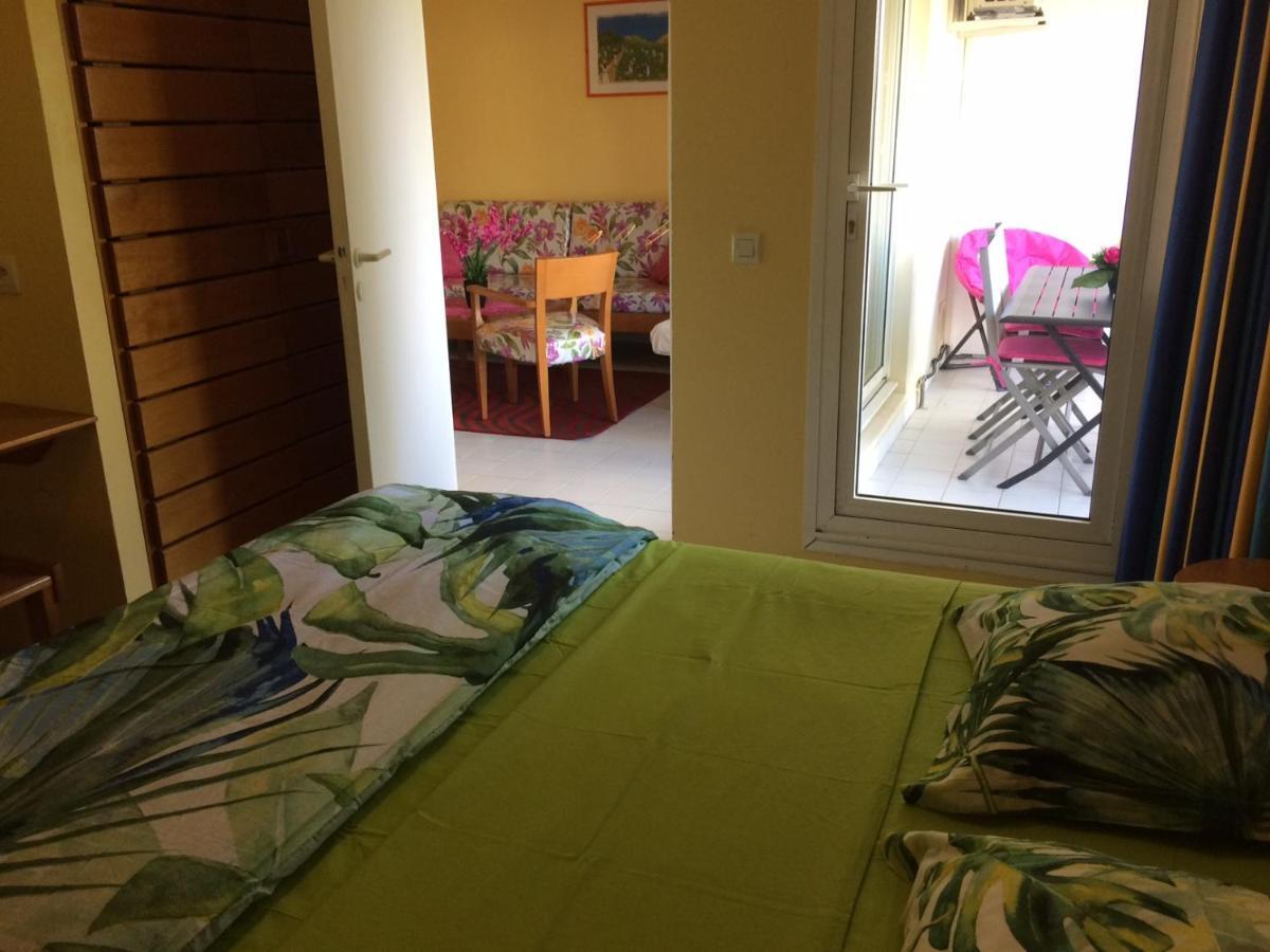Appartement Arc En Ciel 3 Pieces Avec Acces Piscine Et Plage Saint-Francois  Bagian luar foto
